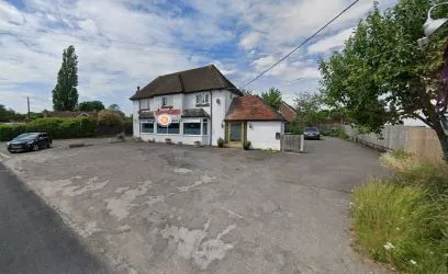 INCOME GENERATING RESTAURANT & ACCOMODATION