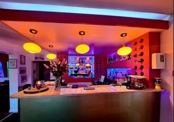 INCOME GENERATING RESTAURANT & ACCOMODATION