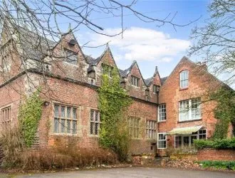 Tenure: Freehold
Offering excellent investment and development opportunity
An imposing Grade II* former school/nursing home
Large grounds
Ample parking