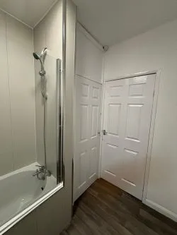 🏠 2 Bed Terrace Property - For Sale With Lease In Place