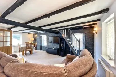 Charming coastal cottage with harbour views, modern comforts, and timeless character—just steps from Port Isaac.