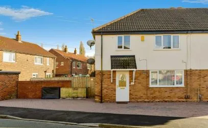 FOR SALE BY ONLINE PUBLIC AUCTION

THREE BEDROOM SEMI DETACHED PROPERTY  / FOUR BEDROOM HMO

WELL PRESENTED ACCOMMODATION

OFF STREET PARKING