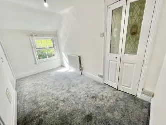 A Well Presented Two Bedroom Cottage, Being Located On The Outskirts Of The Popular Village Of Trefriw. Benefitting From UPVC Double Glazing And Gas Central Heating. An Ideal First Time Home Or Investment Property.