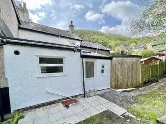 A Well Presented Two Bedroom Cottage, Being Located On The Outskirts Of The Popular Village Of Trefriw. Benefitting From UPVC Double Glazing And Gas Central Heating. An Ideal First Time Home Or Investment Property.