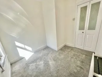 A Well Presented Two Bedroom Cottage, Being Located On The Outskirts Of The Popular Village Of Trefriw. Benefitting From UPVC Double Glazing And Gas Central Heating. An Ideal First Time Home Or Investment Property.