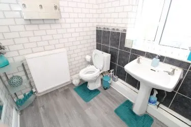 A Good Sized Four Bedroom Detached House Standing On A Large Plot On The Outskirts Of Kinmel Bay. An Opportunity To Create A Stunning Family Home. Benefits From UPVC Double Glazing And Gas Central Heating.