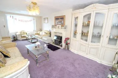 A Good Sized Four Bedroom Detached House Standing On A Large Plot On The Outskirts Of Kinmel Bay. An Opportunity To Create A Stunning Family Home. Benefits From UPVC Double Glazing And Gas Central Heating.