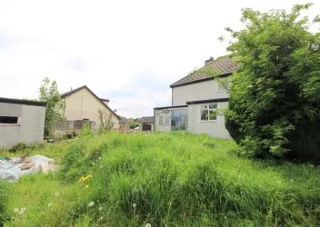 A Good Sized Four Bedroom Detached House Standing On A Large Plot On The Outskirts Of Kinmel Bay. An Opportunity To Create A Stunning Family Home. Benefits From UPVC Double Glazing And Gas Central Heating.
