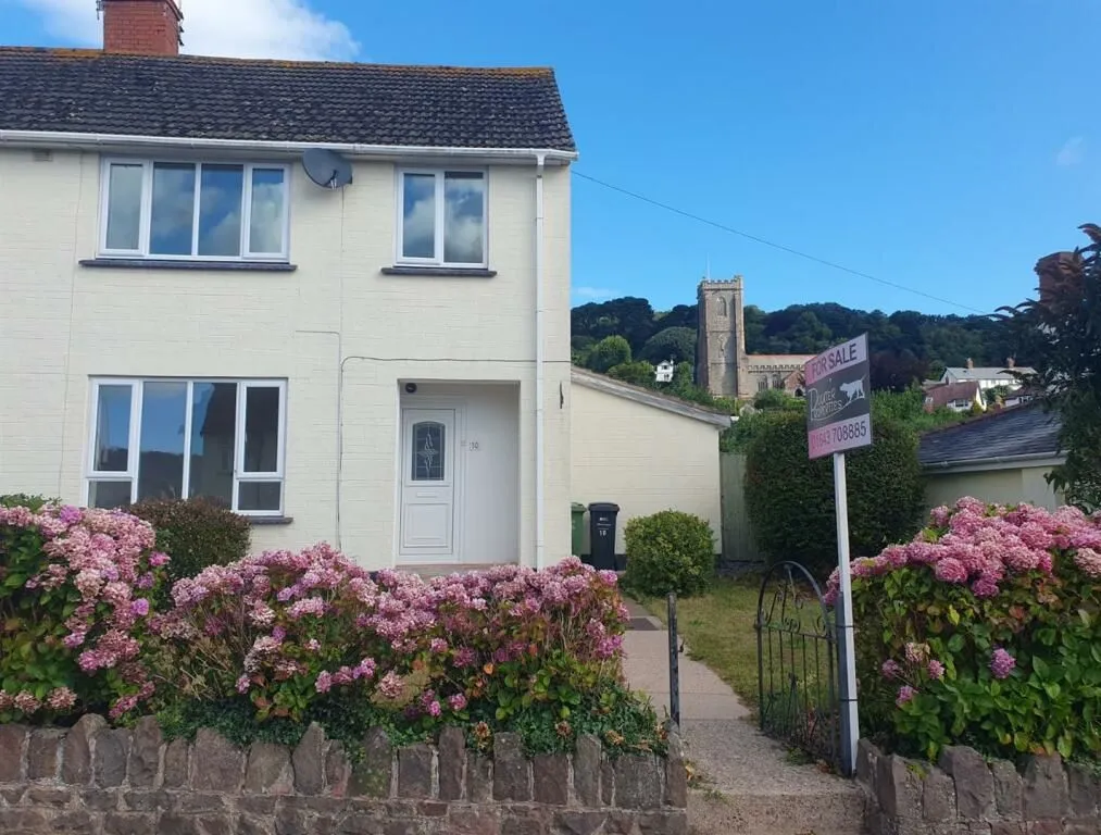10 Orchard Road, Minehead, Somerset, TA24 5JY