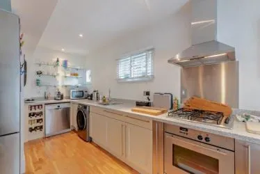2 Market Lane, Winchester, Hampshire, SO23 9AL