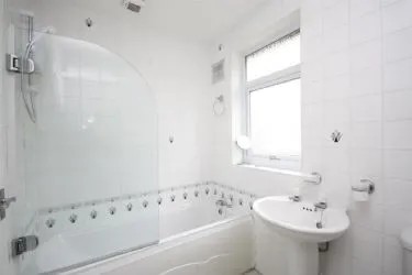 92 Iveson Drive, Leeds, West Yorkshire, LS16 6NL