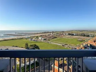 49 Kingmere South Terrace, Littlehampton, West Sussex, BN17 5LD