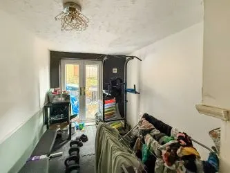 27 Steventon Road, Southampton, Hampshire, SO18 5HE