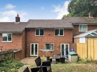 27 Steventon Road, Southampton, Hampshire, SO18 5HE