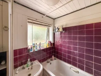 27 Steventon Road, Southampton, Hampshire, SO18 5HE