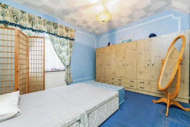 155 Doncaster Road, Barnsley, South Yorkshire, S70 1UF