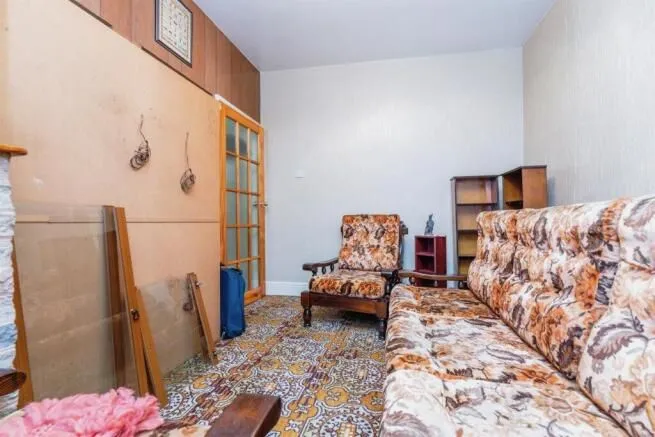 155 Doncaster Road, Barnsley, South Yorkshire, S70 1UF