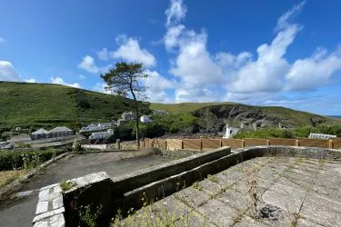 A Landmark Coastal Residence with Untapped Potential and Panoramic Sea Views!