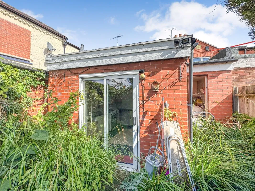 46 Hanbury Road, Stoke Heath, Bromsgrove, Worcestershire, B60 4LU