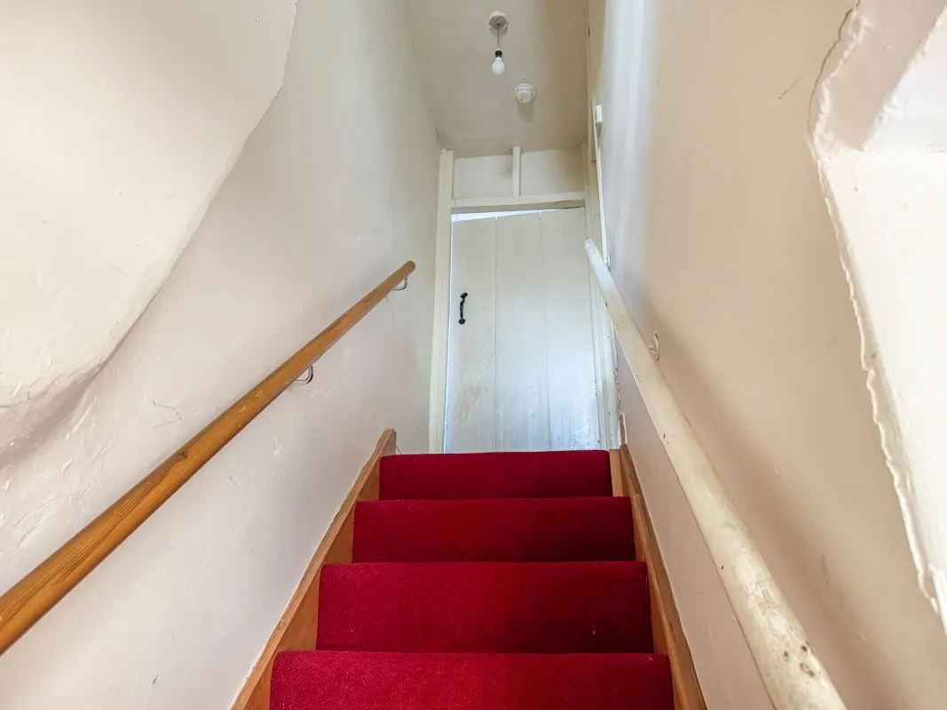 46 Hanbury Road, Stoke Heath, Bromsgrove, Worcestershire, B60 4LU