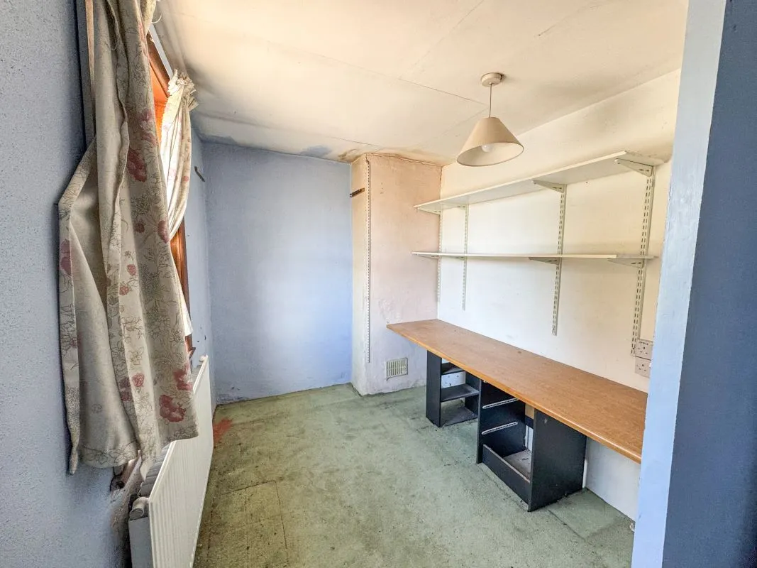 46 Hanbury Road, Stoke Heath, Bromsgrove, Worcestershire, B60 4LU