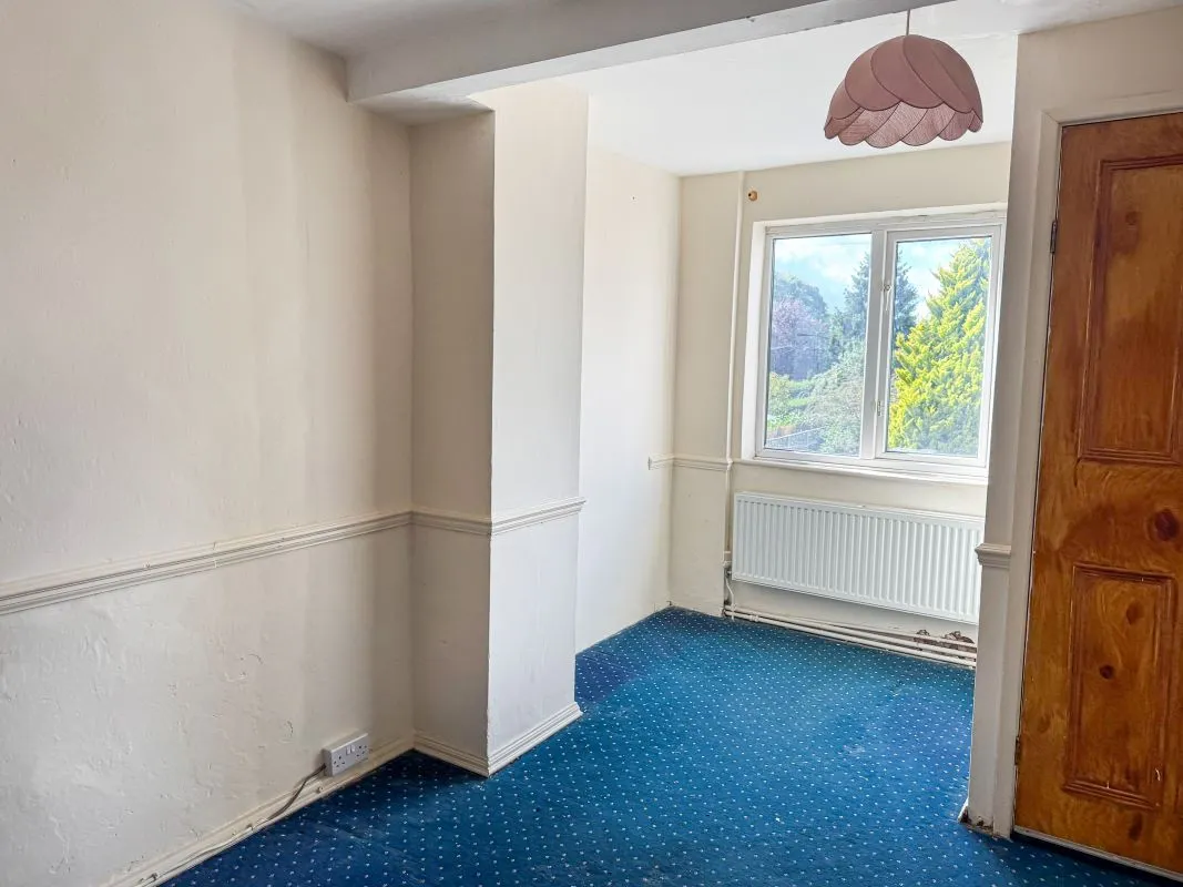46 Hanbury Road, Stoke Heath, Bromsgrove, Worcestershire, B60 4LU
