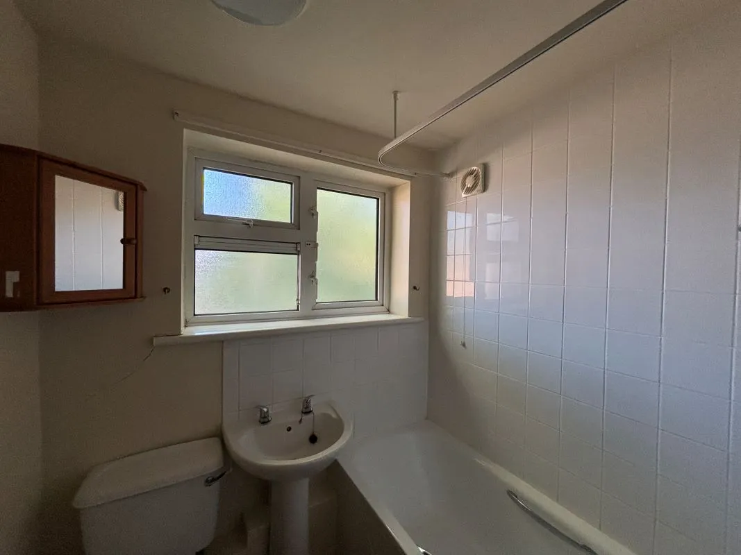 110 Clough Hall Road Kidsgrove, Stoke-On-Trent, Staffordshire, ST7 1AW