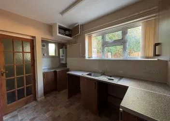 110 Clough Hall Road Kidsgrove, Stoke-On-Trent, Staffordshire, ST7 1AW