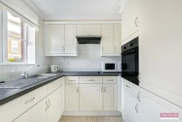 1 Bedroom Retirement Property