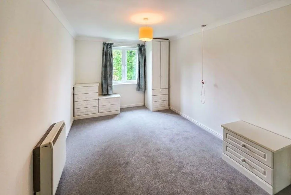 First Floor Retirement Apartment Available Via Auction 24th Sept 2025