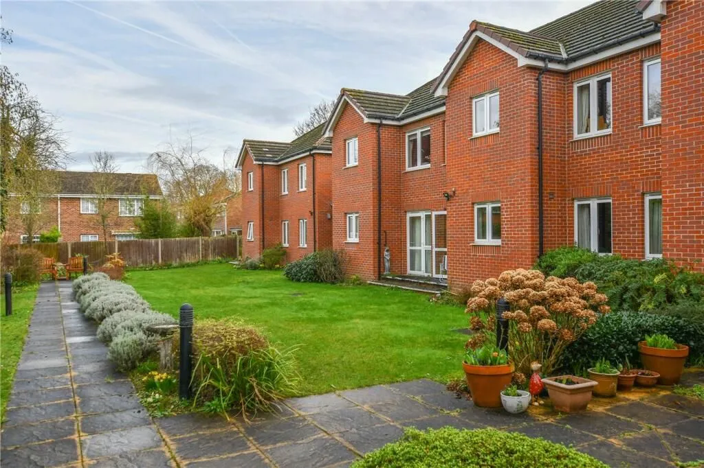 First Floor Retirement Apartment Available Via Auction 24th Sept 2025