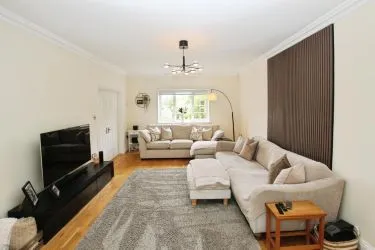 Executive 5-Bedroom Family Home