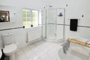 Executive 5-Bedroom Family Home