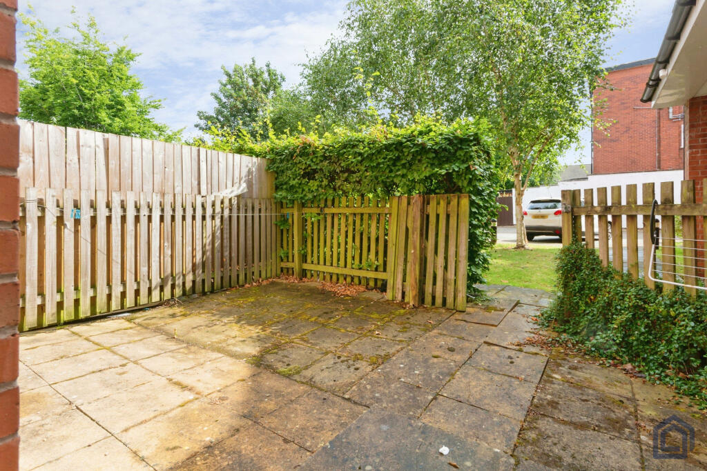 5 Bedroom HMO with HMO Licence in Birmingham
