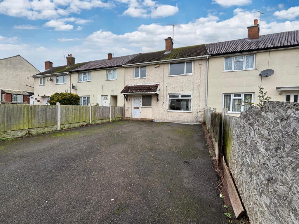 3 Bedroom Semi-Detached in Nuneaton