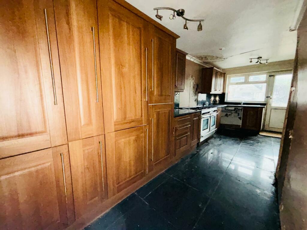 3 Bedroom Semi-Detached in Nuneaton