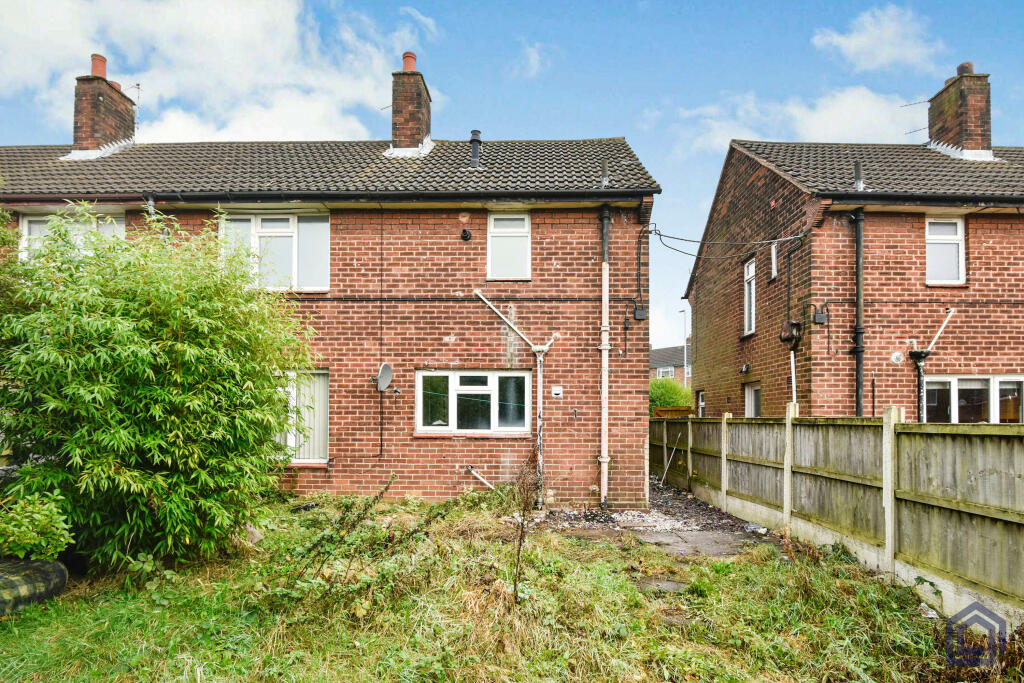3 Bedroom Semi-Detached in Kidsgrove