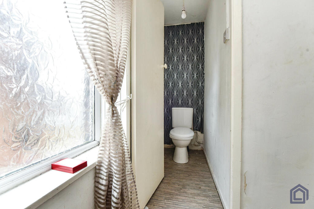 3 Bedroom Semi-Detached in Kidsgrove