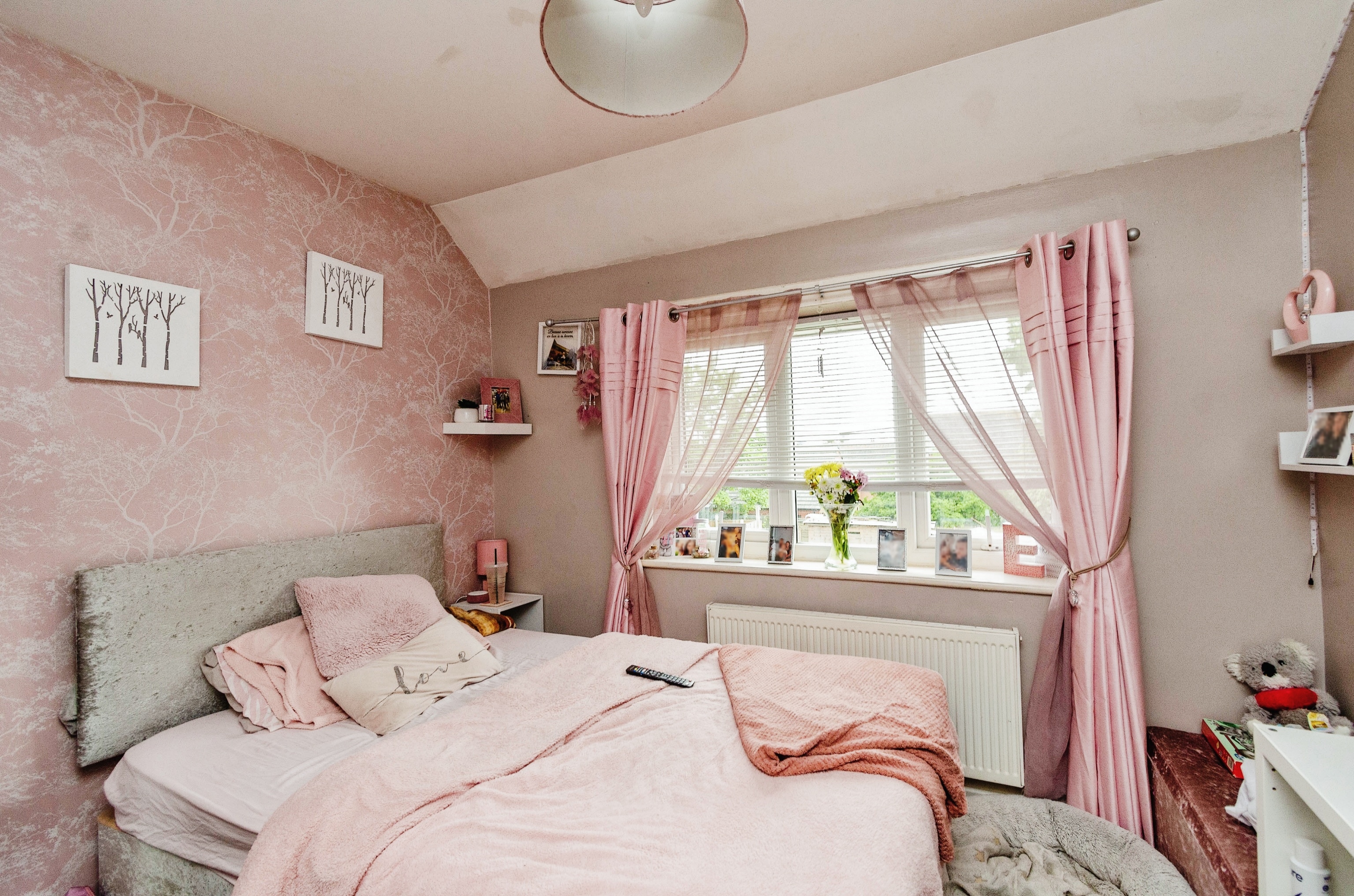 3 Bedroom Semi-Detached in Wolverhampton