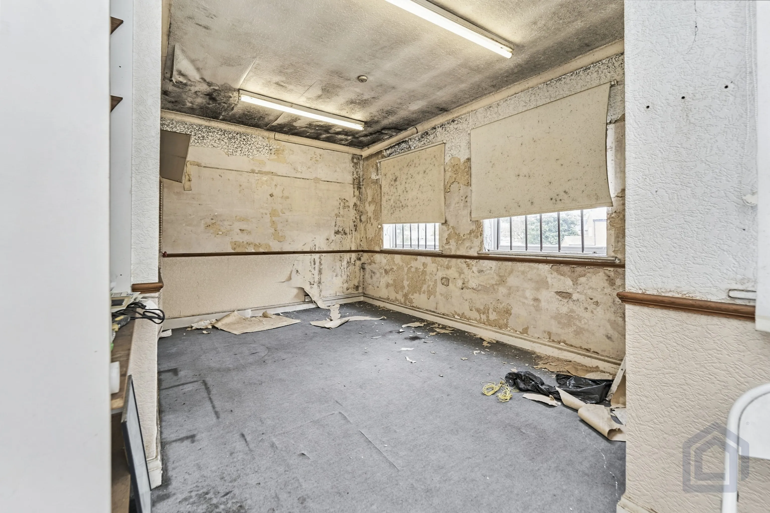  Commercial property with development potential (STP) in Birmingham