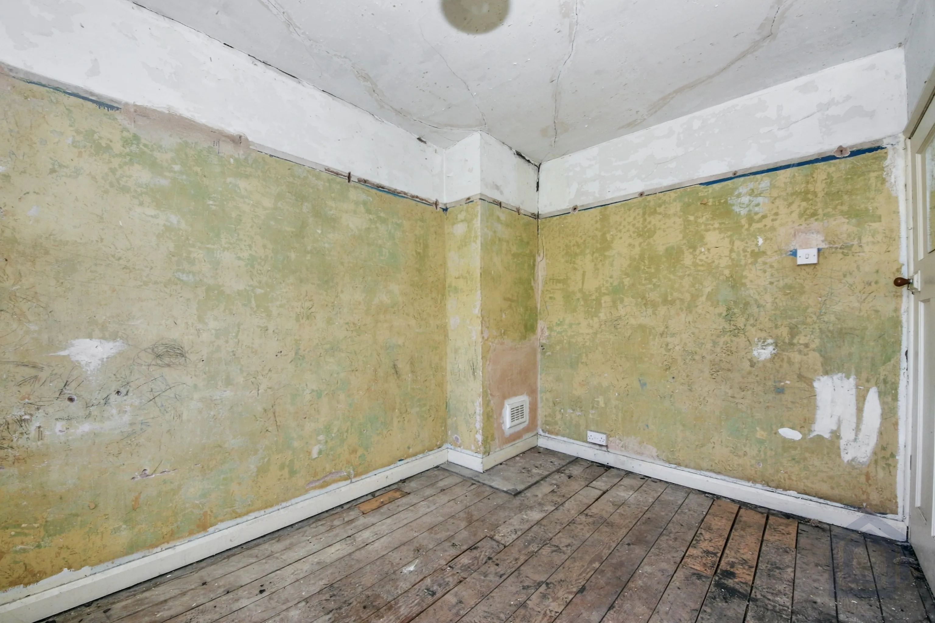 2 Bedroom Semi Detached in Stourbridge