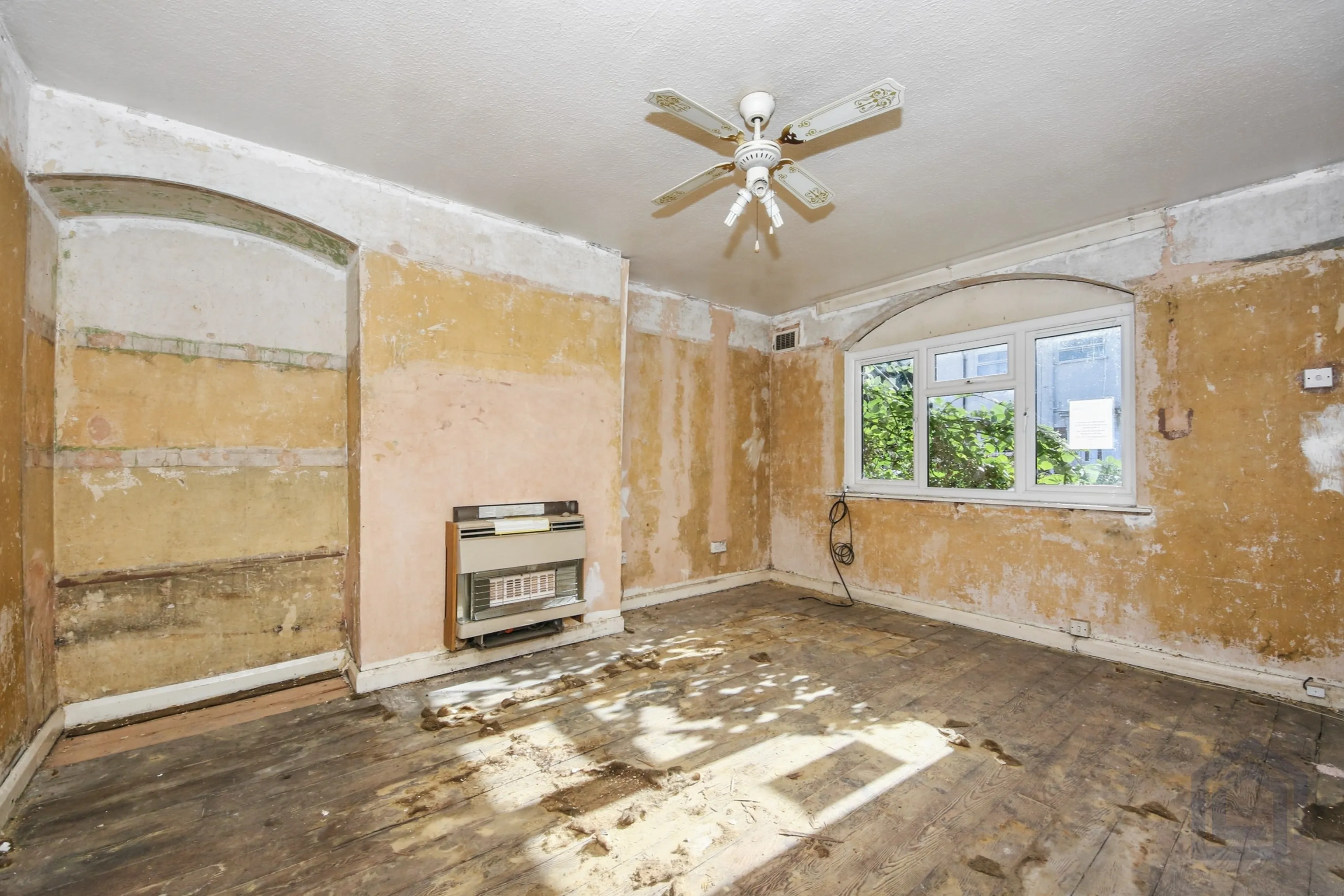 2 Bedroom Semi Detached in Stourbridge