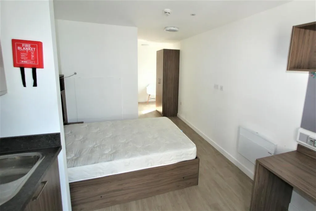 1 Bedroom Studio in Liverpool