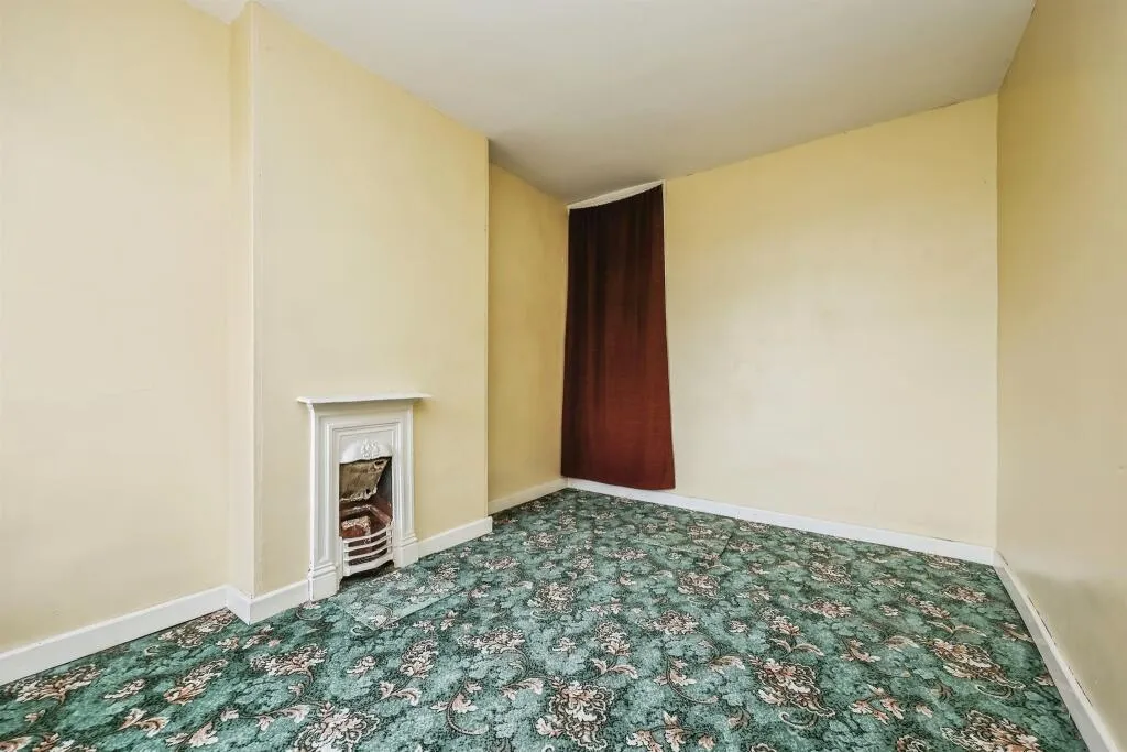 2 Bedroom End Terrace in Derbyshire