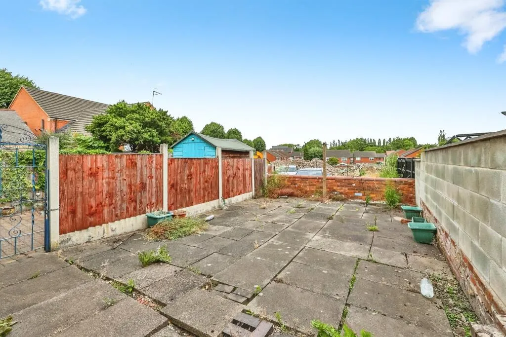 2 Bedroom End Terrace in Derbyshire
