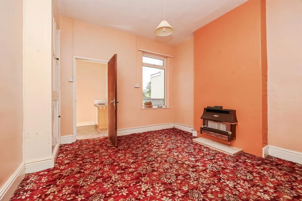 2 Bedroom End Terrace in Derbyshire