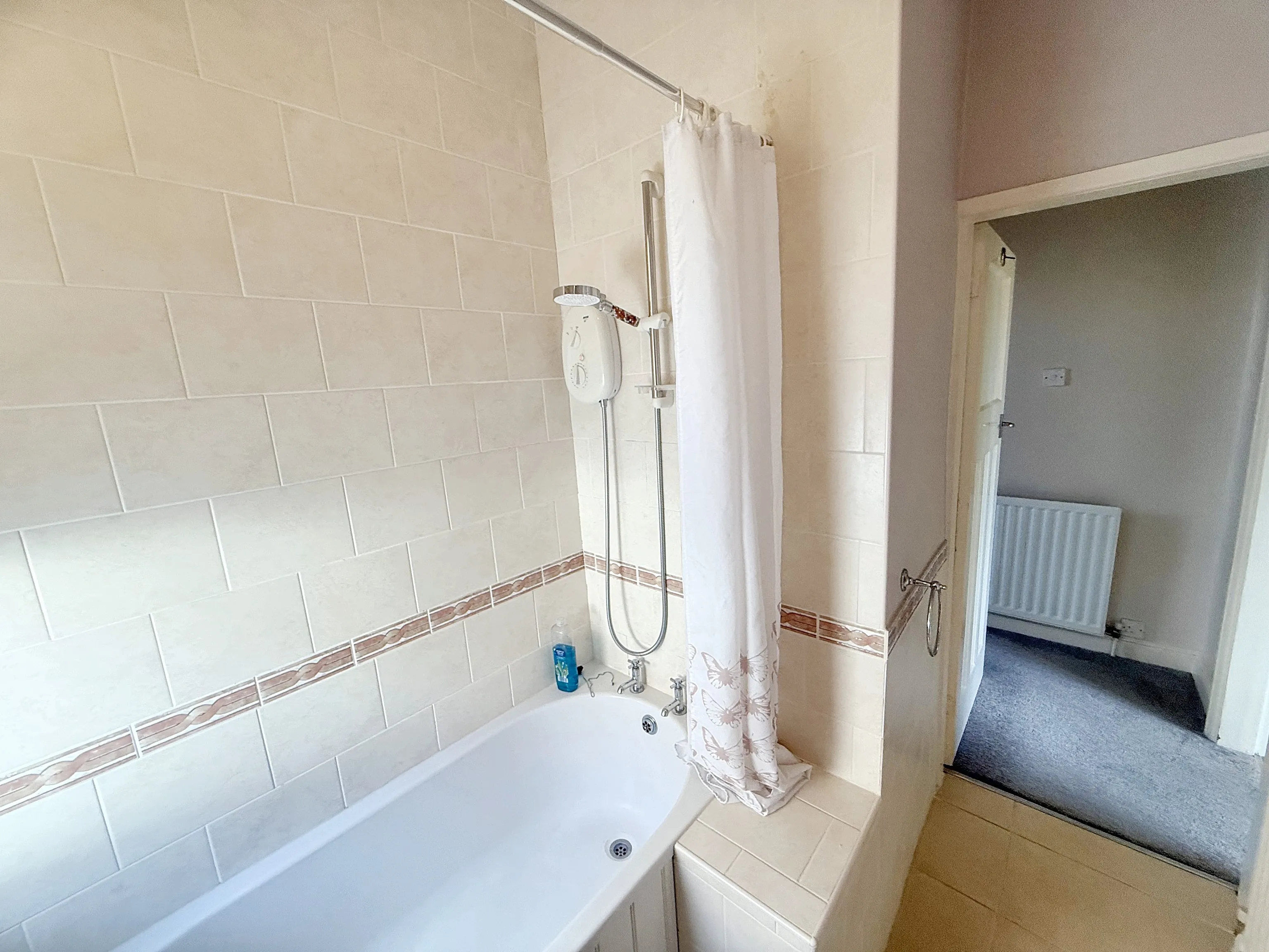 2 Bedroom Semi-Detached in Stourbridge