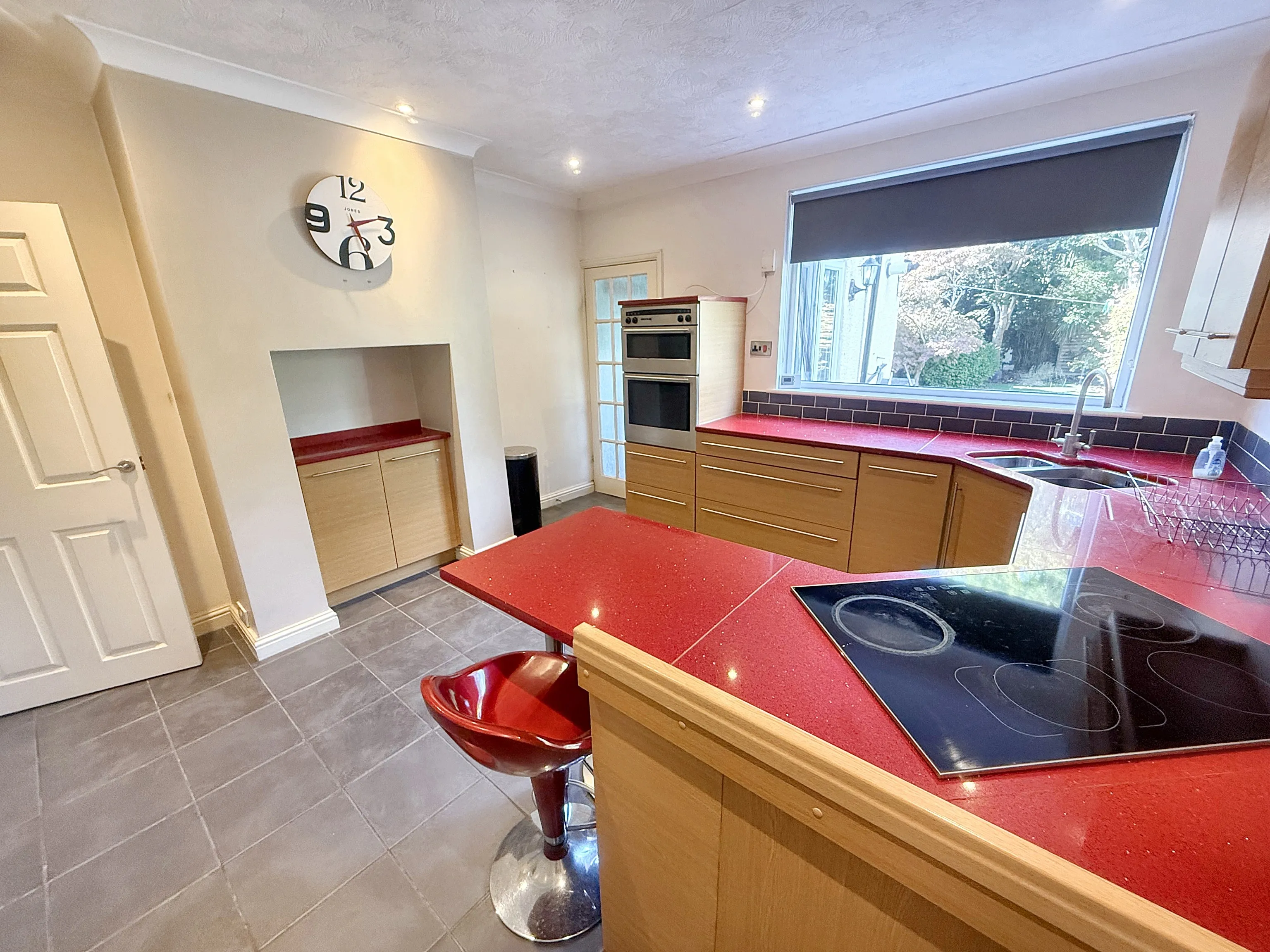 2 Bedroom Semi-Detached in Stourbridge