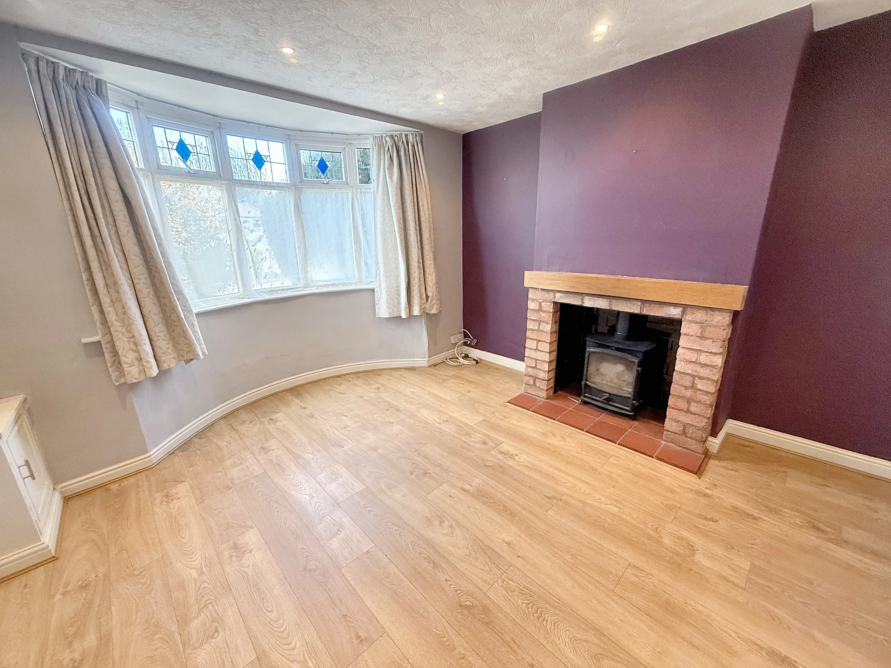 2 Bedroom Semi-Detached in Stourbridge
