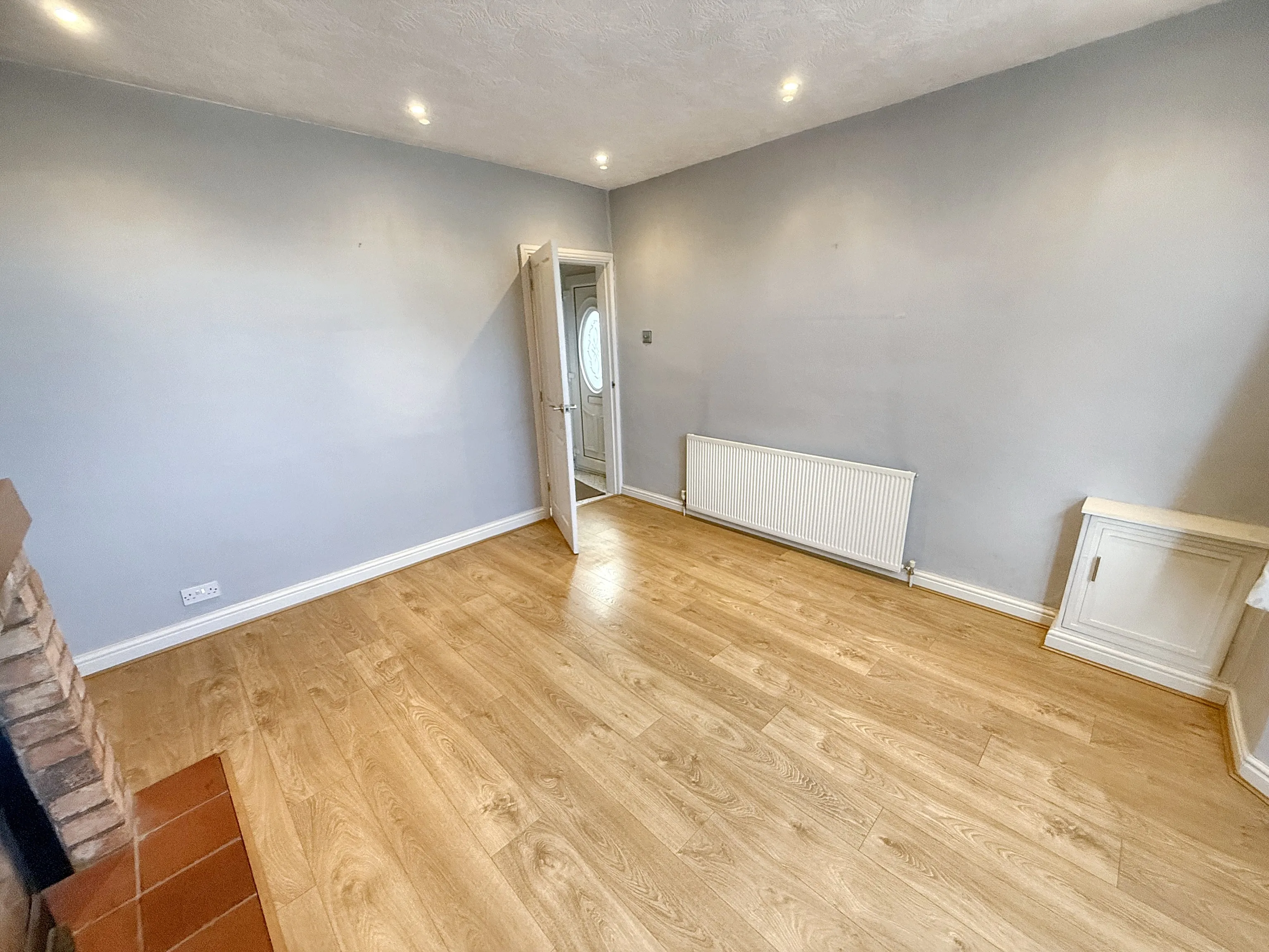 2 Bedroom Semi-Detached in Stourbridge